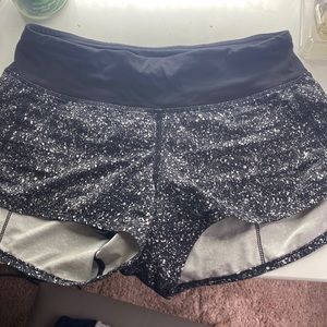 black patterned lululemon shorts